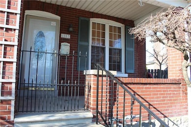1007 Wood St, Bethlehem, PA 18018 - photo 2