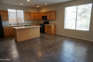 3070 S Southwind Dr, Gilbert, AZ 85295 - photo 4