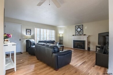 563 Elm St, Lyons, OR 97358 - photo 5