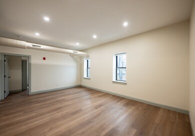 160 Seabury St unit 8, Fall River, MA 02720 - photo 3