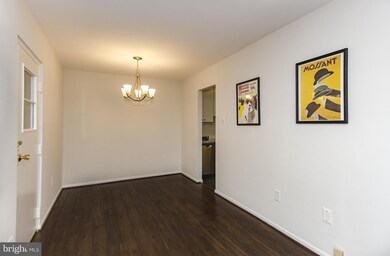 4401 Lee Hwy unit 27, Arlington, VA 22207 - photo 5