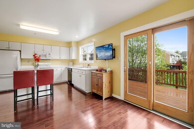 14211 Plum Run Way, Silver Spring, MD 20906 - photo 4