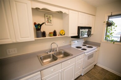 912 Hollins Rd, Auburn, AL 36830 - photo 6