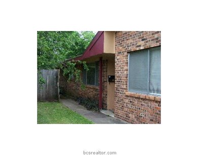 1703 Lawyer St, College Station, TX 77840 - photo 3