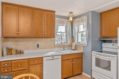 521 Overhill Rd, Conshohocken, PA 19428 - photo 6