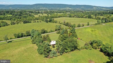 20070 Airmont Rd, Round Hill, VA 20141 - photo 6