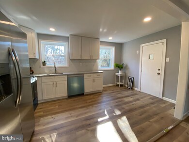 1112 Angora Dr, Lansdowne, PA 19050 - photo 4