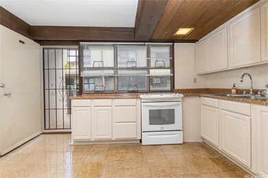 98-310 Kamehameha Hwy unit 226, Aiea, HI 96701 - photo 5