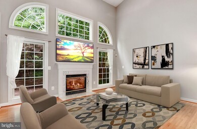 8622 James Creek Dr, Springfield, VA 22152 - photo 2