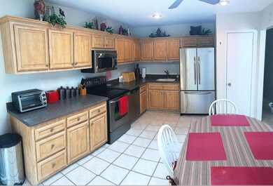 Kitchen 4
