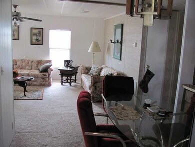 900 Hyacinth Cir, Sebastian, FL 32976 - photo 5