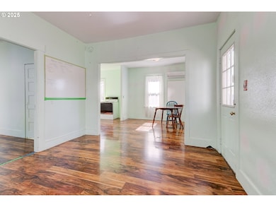 2727 E St, Washougal, WA 98671 - photo 4