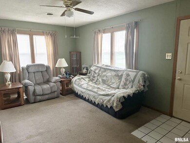 3102 W 68th St, Davenport, IA 52806 - photo 4