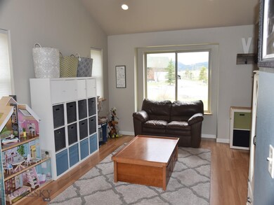 93 Beartooth Ct, Gallatin Gateway, MT 59730 - photo 5