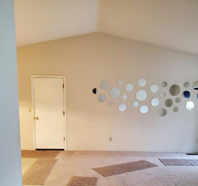 1527 NW Thompson Way, Grants Pass, OR 97526 - photo 7