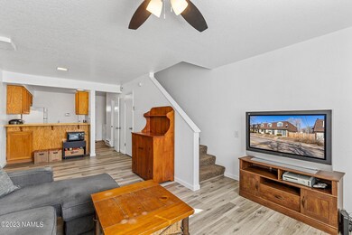 2200 E. Dortha Ave Apt N-6