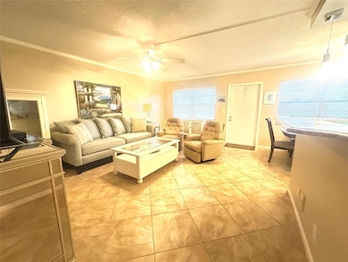 236 Grantham B unit 236, Deerfield Beach, FL 33442 - photo 5