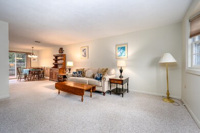 livroom3
