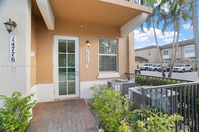 14774 SW 10th St unit 10502, Pembroke Pines, FL 33027 - photo 7