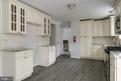 924 Pinewood Ln, Atco, NJ 08004 - photo 6