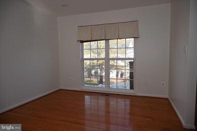 3021 Pony Ridge Turn, Dumfries, VA 22026 - photo 4