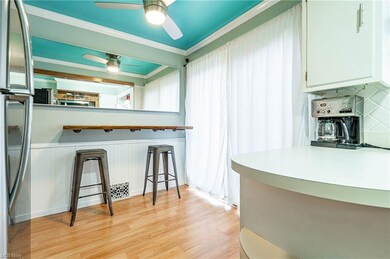 Breakfast bar