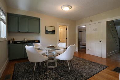 1952 Quechee Main St unit Main House, Hartford, VT 05001 - photo 2