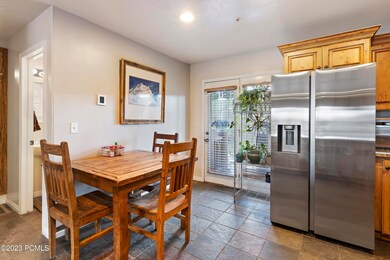 007_Kitchen