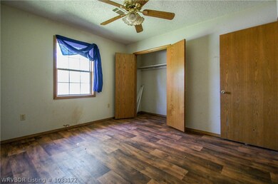 508 SW 8th St, Muldrow, OK 74948 - photo 6