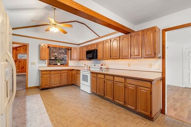 337 Sterling Rd, Lancaster, MA 01523 - photo 5