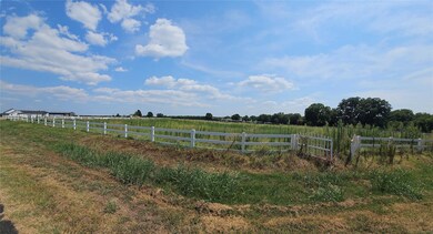 View of yard featuring a rural view