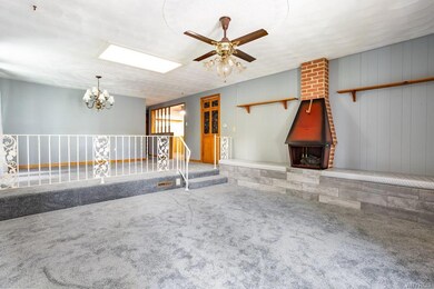 887 Remington Dr, North Tonawanda, NY 14120 - photo 7