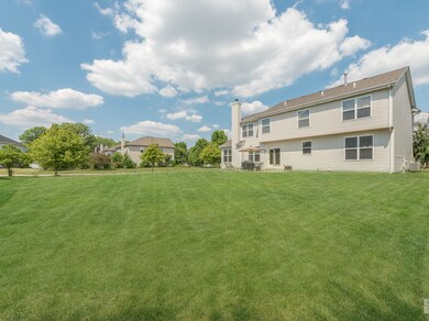 654 Vista Dr unit 2, Oswego, IL 60543 - photo 5