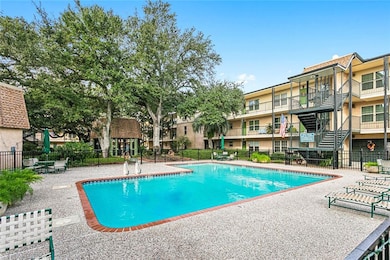 2728 Whitney Place unit 221, Metairie, LA 70002 - photo 3