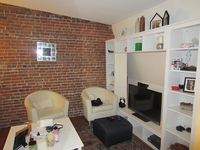 138 W Concord St unit Four, Boston, MA 02118 - photo 2