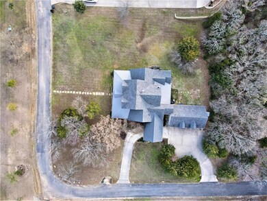 11 Summit Oaks Cir, Denison, TX 75020 - photo 3