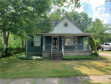 451 E Stenzil St, North Tonawanda, NY 14120 - photo 2