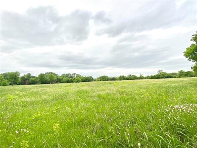 707 4th St, Eddy, TX 76524 - photo 6