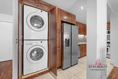 216 E 47th St unit 4A, New York, NY 10017 - photo 4