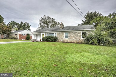 141 City Mill Rd, Lancaster, PA 17602 - photo 2