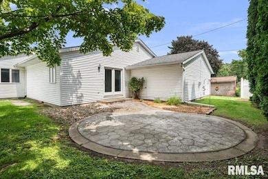 4306 16th Ave, Moline, IL 61265 - photo 6