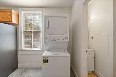 138 Line St unit E, Charleston, SC 29403 - photo 7