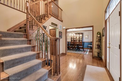 2415 Orchard Crest Blvd-large-006-031-1F