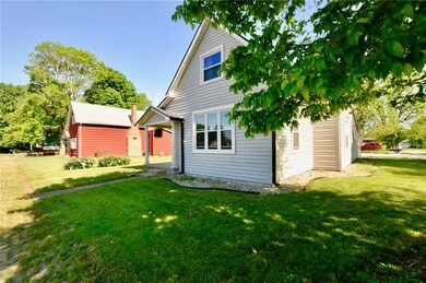 2108 N B St, Elwood, IN 46036 - photo 2