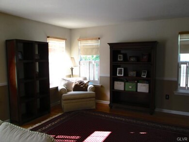 194 Park Ridge Dr, Easton, PA 18040 - photo 7