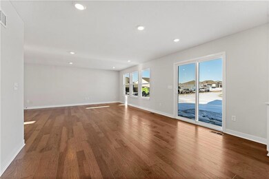 18852 Mahaffie St, Spring Hill, KS 66083 - photo 4