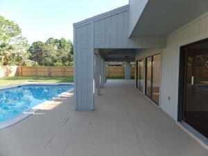 Huge covered patio