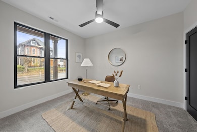 1095 Franklin Ave, Columbus, OH 43205 - photo 3