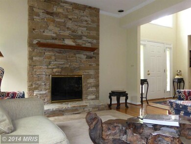 11504 Pebblecreek Dr, Lutherville Timonium, MD 21093 - photo 4