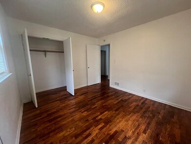 4702 Warrington Dr, Flint, MI 48504 - photo 7